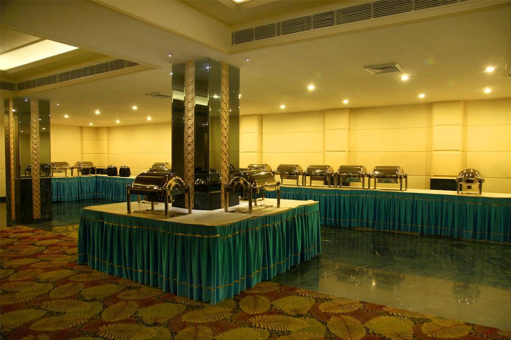 Continent Nakodar Hotel & Resorts Exterior photo